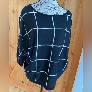 New York & Co. Windowpane Dolman Blouse - M
